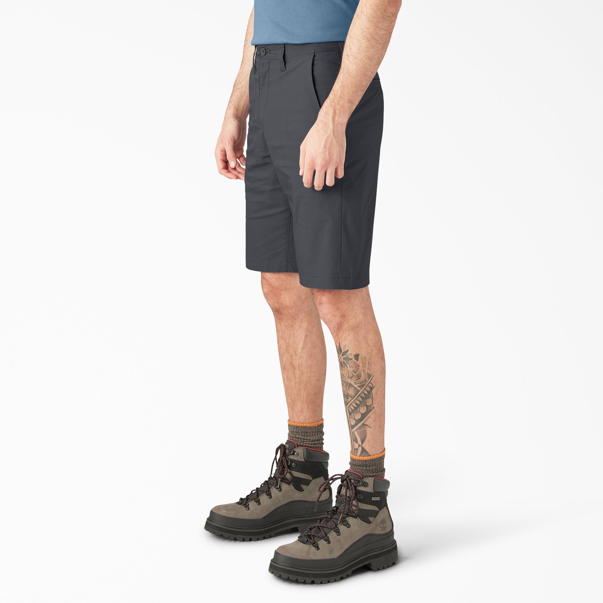 FLEX Cooling Regular Fit Utility Shorts. 11 - Image 3