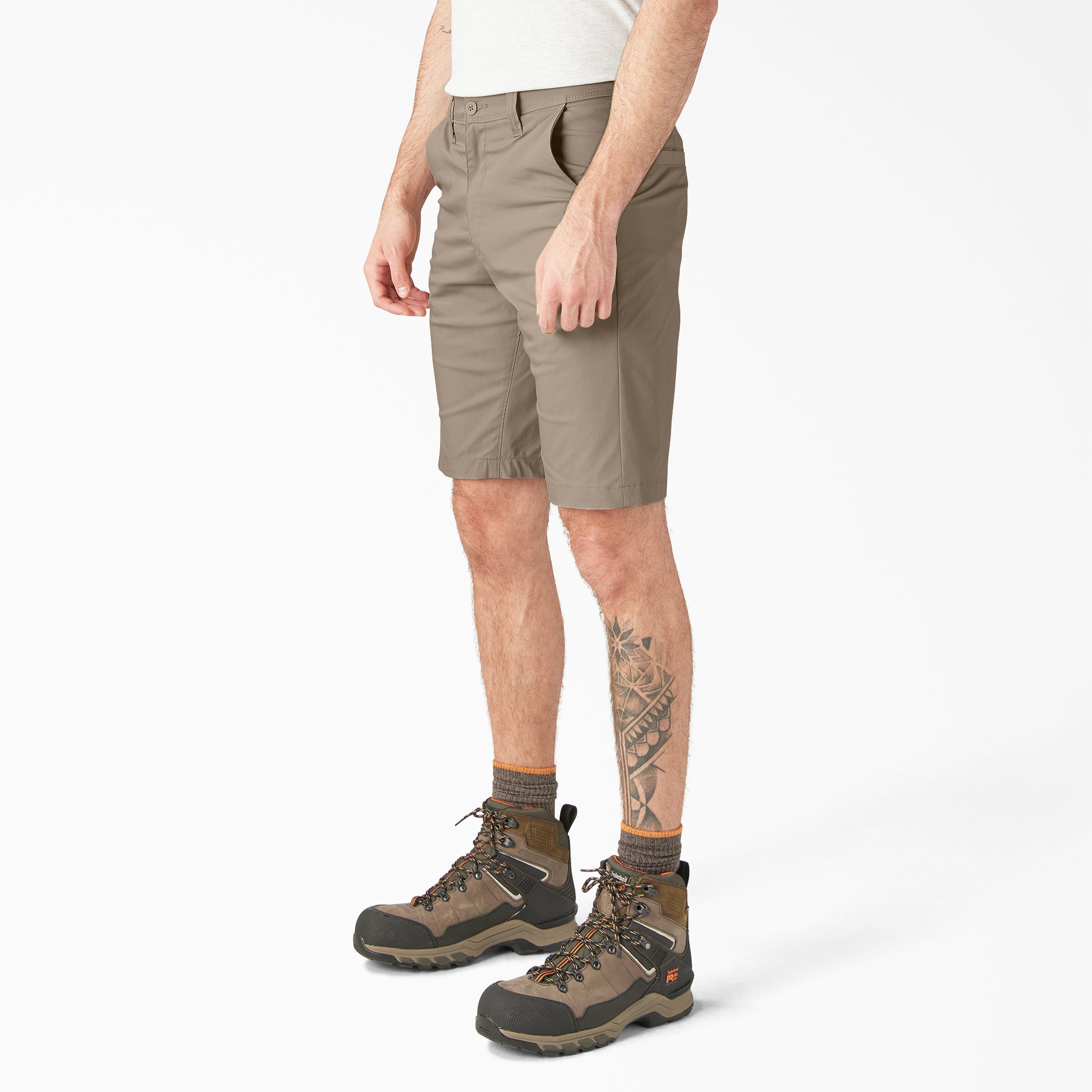 FLEX Cooling Regular Fit Utility Shorts. 11 - Image 3