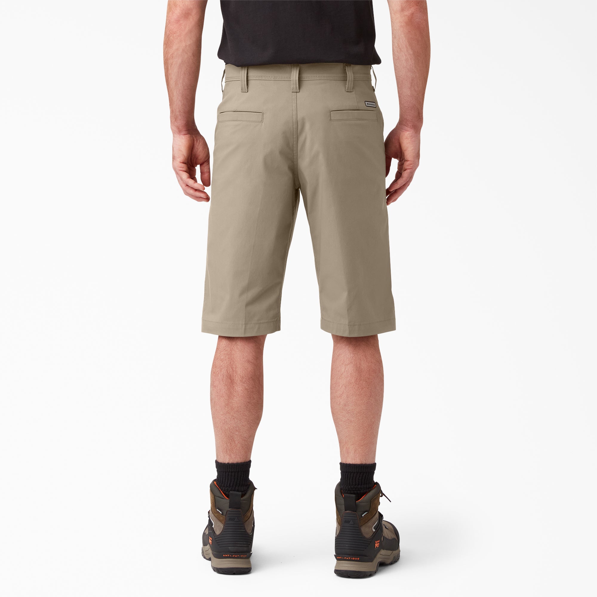 FLEX Cooling Regular Fit Utility Shorts. 13 - Image 2