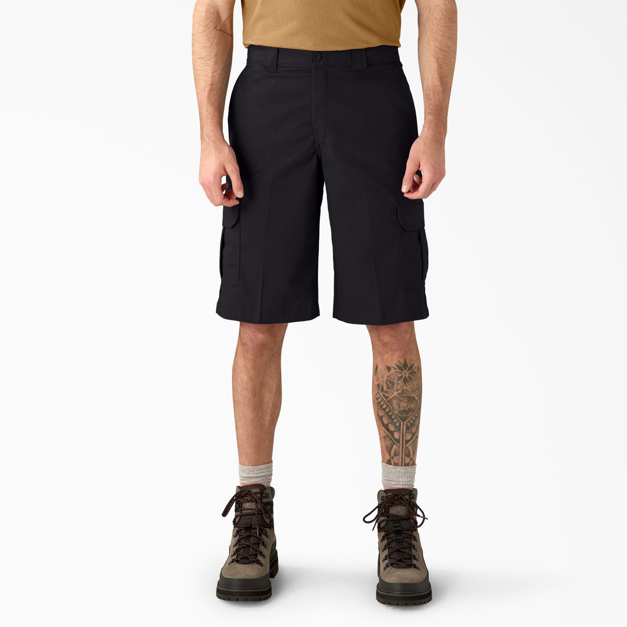 FLEX Relaxed Fit Cargo Shorts. 13