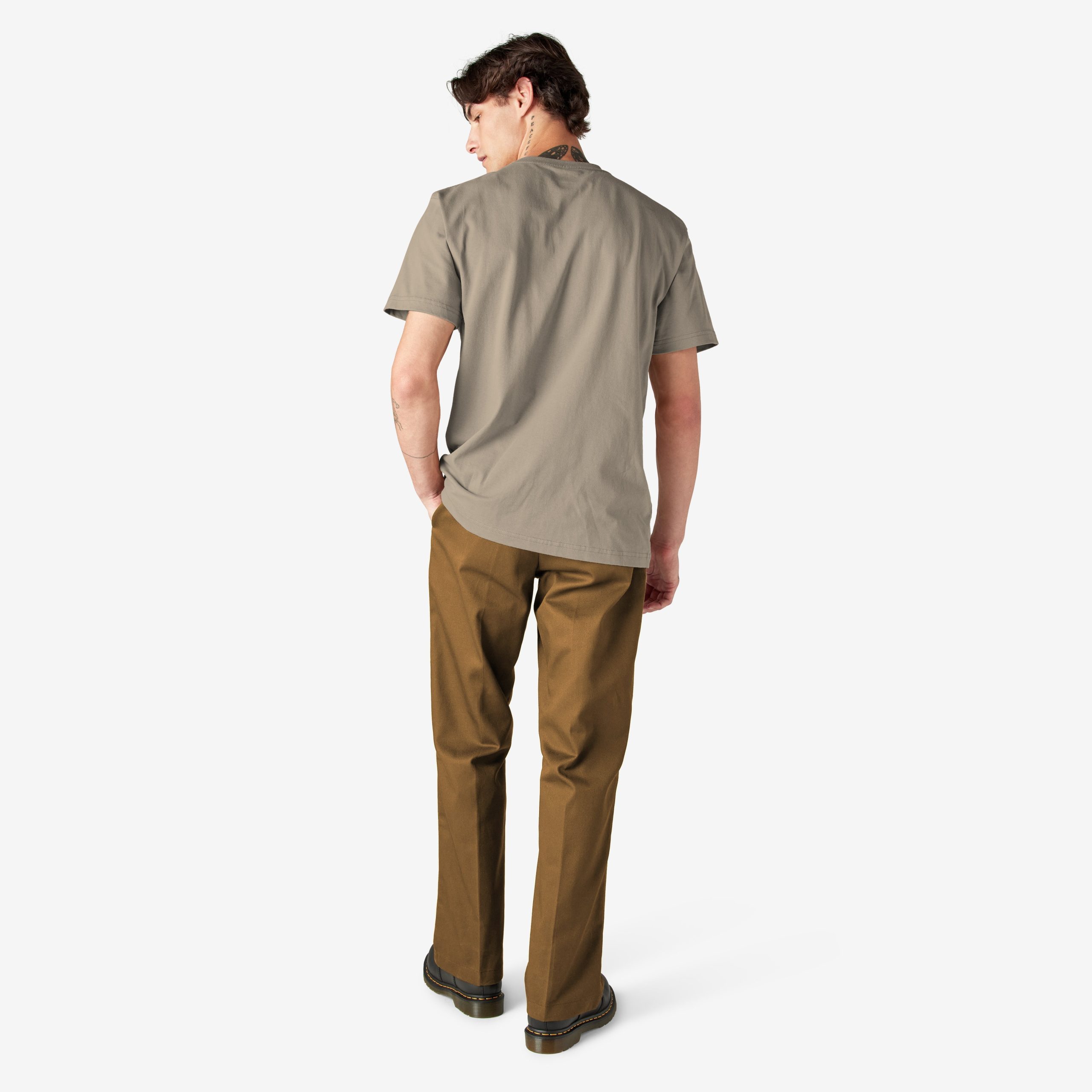 Heavyweight Short Sleeve Pocket T-Shirt - Image 6