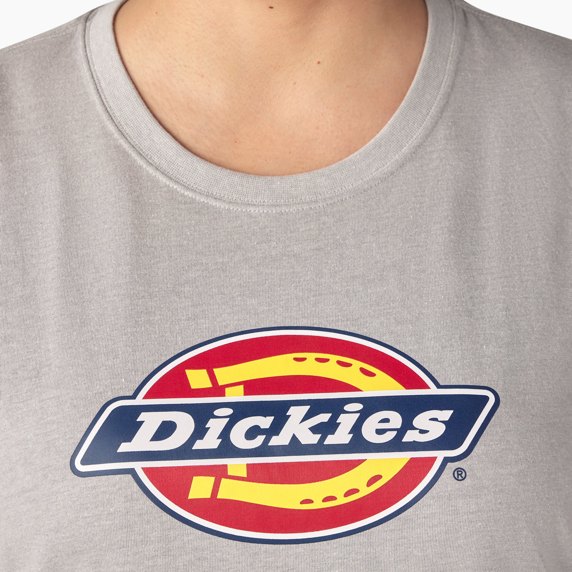 Women's Plus Heavyweight Logo T-Shirt - Image 7