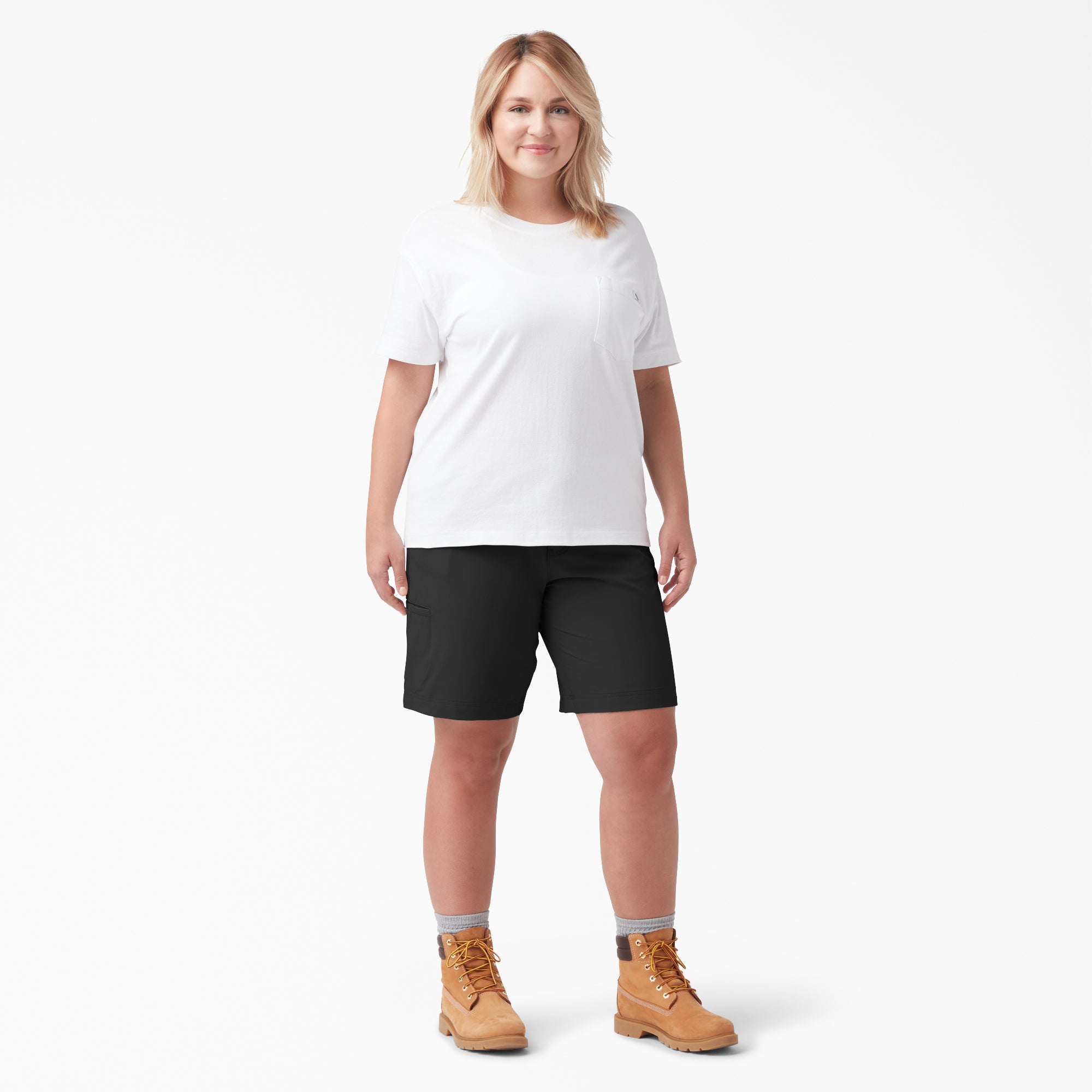 Women's Plus Cooling Relaxed Fit Shorts. 9 - Image 4